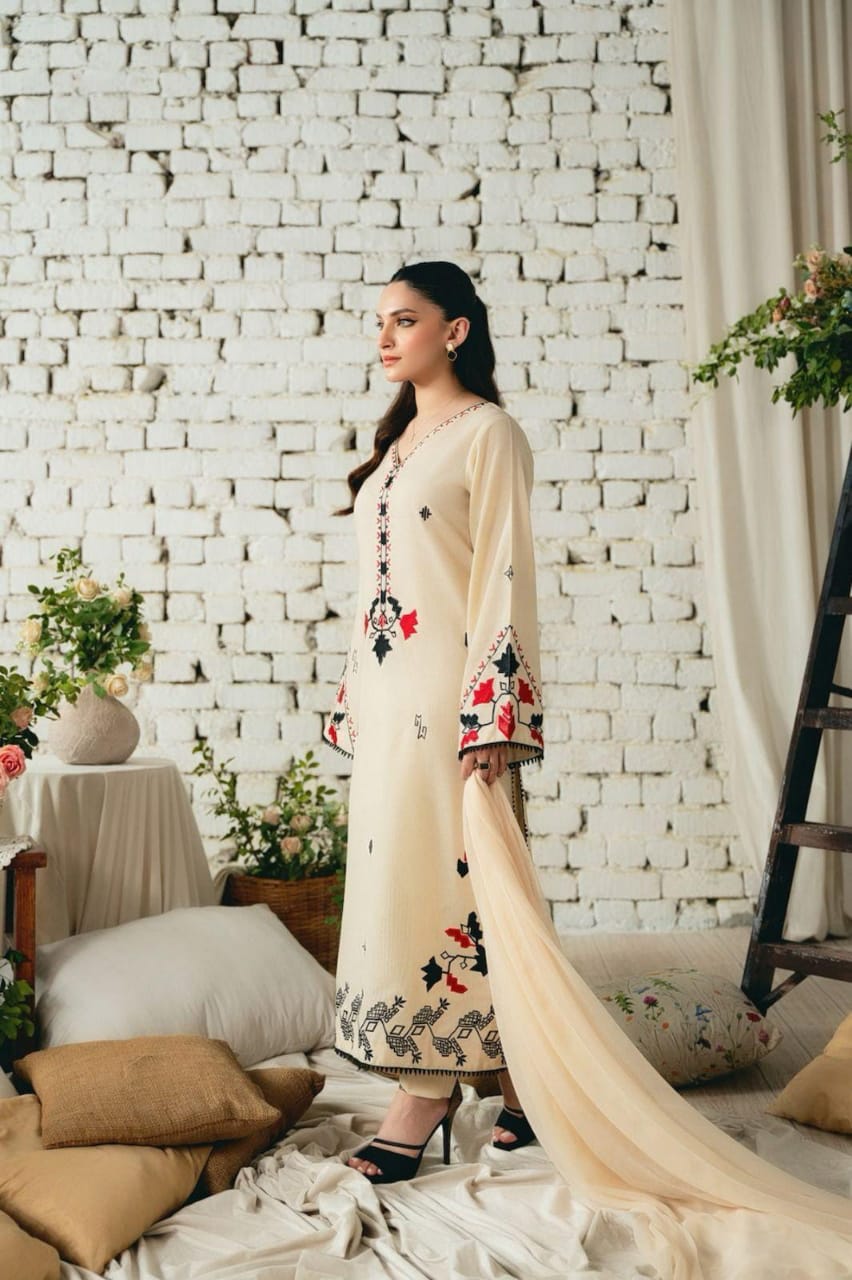 3pcs women's unstitched embroidered suit